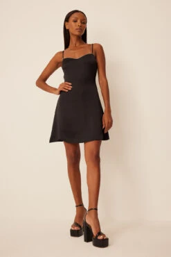 Robe Courte Avec Strass -Lady Doux Soldes Magasin nakd rhinestone detail mini dress 1727 000086 0002 12269