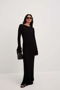 NA-KD Robe Longue En Maille Côtelée à Décolleté Profond Au Dos -Lady Doux Soldes Magasin nakd rib knitted deep back maxi dress 1100 007118 0002 1055 001409 11605 01c 1