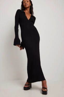 NA-KD Robe En Maille Côtelée à Manches Trompette 17 NA-KD Robe En Maille Côtelée à Manches Trompette -Lady Doux Soldes Magasin nakd rib knitted trumpet sleeve dress 1100 006350 0002 1542 copy