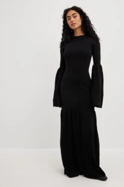 Robe Volantée En Maille Côtelée -Lady Doux Soldes Magasin nakd ribbed flouncy knitted dress 1720 000112 0002 12133 1