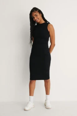 Robe Midi Sans Manches Côtelée -Lady Doux Soldes Magasin nakd ribbed sleeveless midi dress 1100 004274 0002 03c