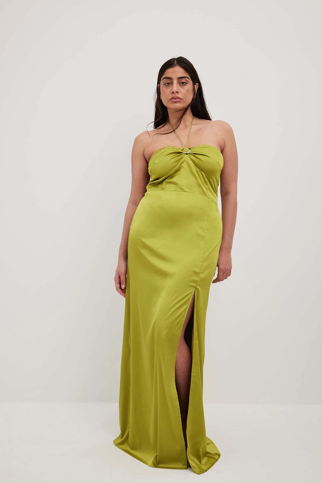 Maxi Robe à Détails 3 Maxi Robe à Détails – Image 3