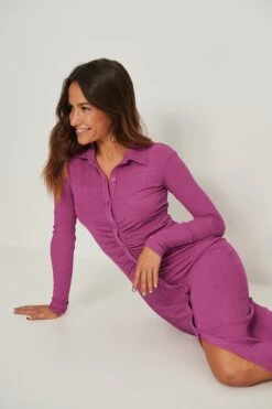 Robe Mi-longue à Boutons 25 Robe Mi-longue à Boutons -Lady Doux Soldes Magasin nakd rouched button detail midi dress 1018 008630 0211 01c