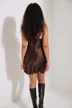 NA-KD Mini Robe Satin -Lady Doux Soldes Magasin nakd satin mini dress 1100 006811 0017 58512 1