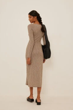 NA-KD Robe Fendue -Lady Doux Soldes Magasin nakd scoop neck slit detail dress 1100 006187 1118 38283