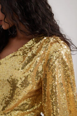 Robe étincelante Avec Sequins -Lady Doux Soldes Magasin nakd shimmering sequin dress 1736 000323 9737 0216