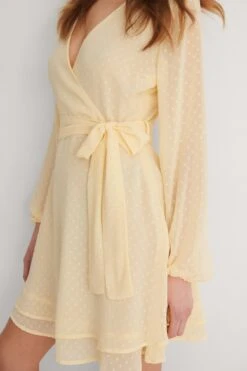Robe En Dobby À Superpositions Et À Fronces -Lady Doux Soldes Magasin nakd shirred overlap dobby dress 1014 000807 0024 05g