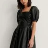 Robe En Faux Cuir