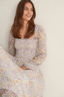 NA-KD Robe Longue à Manches Ballons Smockées Recyclée -Lady Doux Soldes Magasin nakd smocked balloob sleeve maxi dress 1100 004816 4457 01j 1