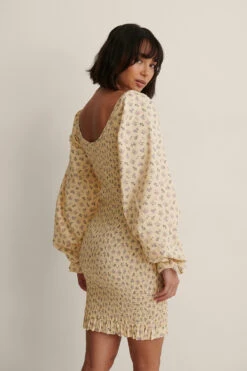 Robe à Smocks -Lady Doux Soldes Magasin nakd smocked printed mini dress 1014 001157 0403 02k r