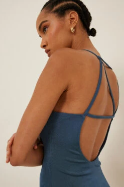 Robe Mini à Col Carré 19 Robe Mini à Col Carré -Lady Doux Soldes Magasin nakd squared neck mini dress 1756 000002 0038 4422