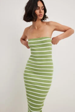 Robe Tube Mi-longue à Rayures -Lady Doux Soldes Magasin nakd striped tube midi dress 1044 000291 0207 28802