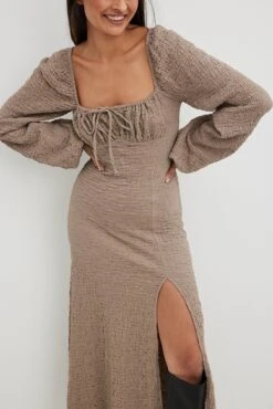 Robe Mi-longue Structurée à Armatures -Lady Doux Soldes Magasin nakd structured cups midi dress 1014 001330 0119 6719 1
