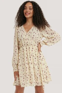 NA-KD Mini Robe Portefeuille à Structure -Lady Doux Soldes Magasin nakd structured overlap v neck dress 1100 003084 8317 01j