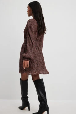 Robe Structurée à Taille Smockée 21 Robe Structurée à Taille Smockée -Lady Doux Soldes Magasin nakd structured smock waist dress 1014 001443 0629 4707