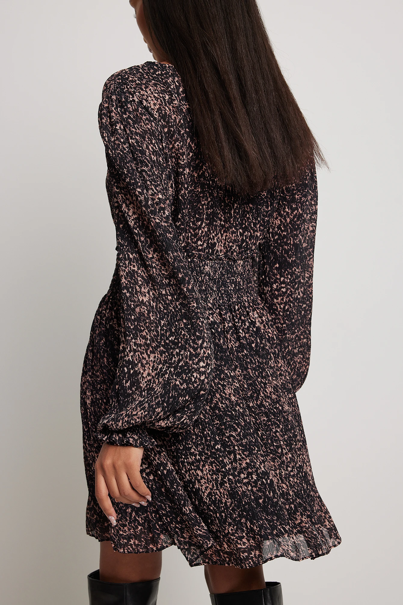 Robe Structurée à Taille Smockée 10 Robe Structurée à Taille Smockée – Image 10