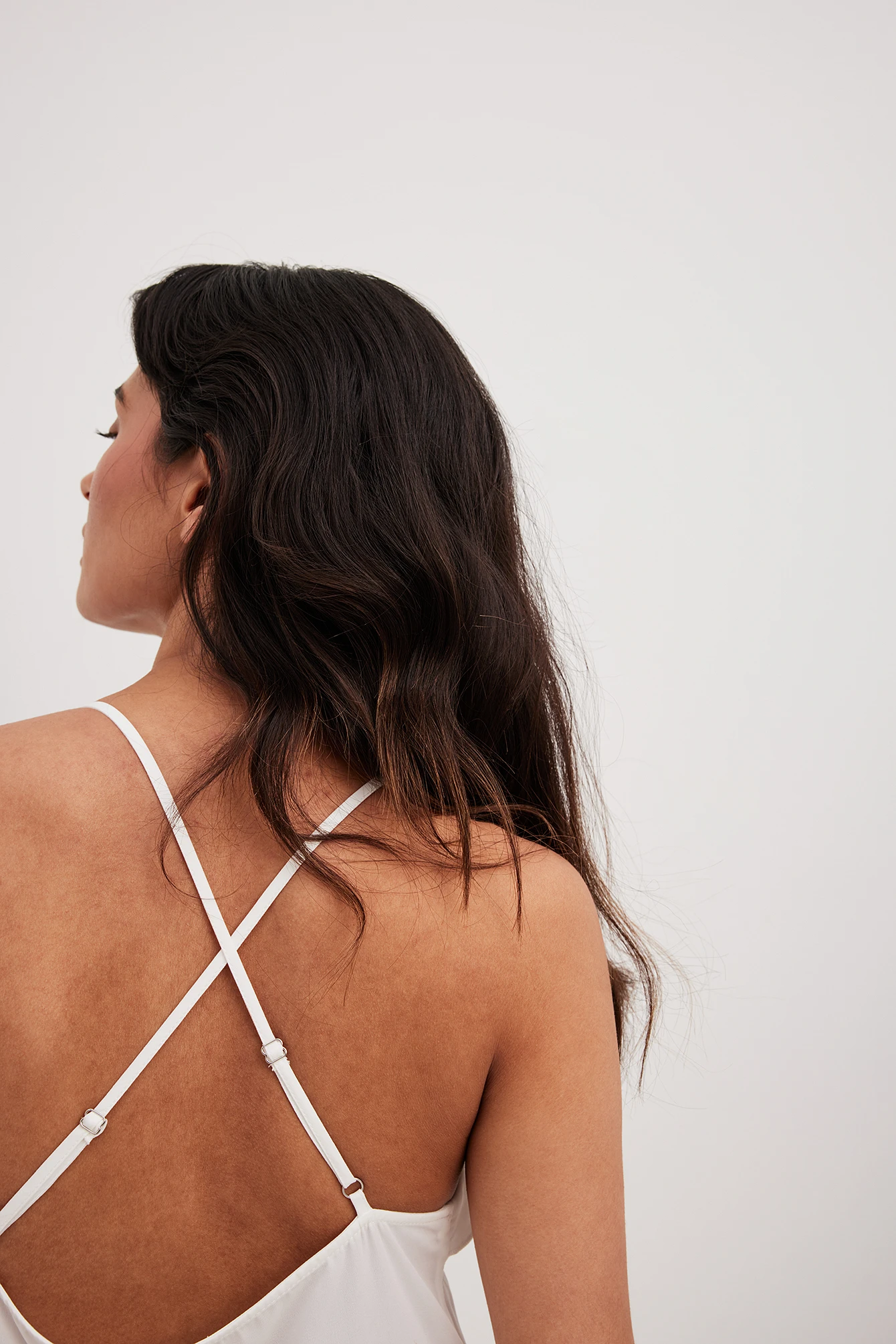 Robe Cape à Fines Bretelles 7 Robe Cape à Fines Bretelles – Image 7