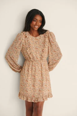 Robe Nouée Dans Le Dos Transparente 13 Robe Nouée Dans Le Dos Transparente -Lady Doux Soldes Magasin nakd tie back sheer dress 1014 001266 647 02j 1