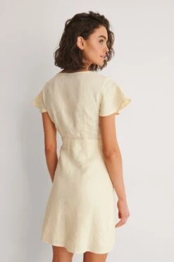 Robe Chemise Nouée Sur Le Devant -Lady Doux Soldes Magasin nakd tie front linen dress 1100 004343 0342 02k 1