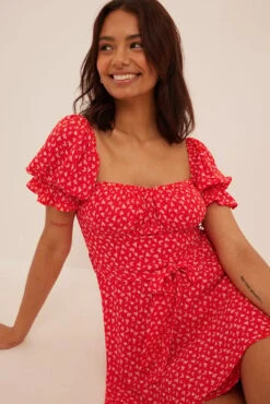 Mini Robe Taille Nouée 15 Mini Robe Taille Nouée -Lady Doux Soldes Magasin nakd tie waist mini dress 1014 001410 7829 2348