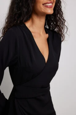 NA-KD Robe Longue à Détail Au Niveau De La Taille -Lady Doux Soldes Magasin nakd waist detail maxi dress 1100 006856 0002 0802