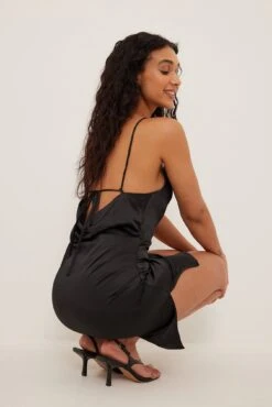 Robe Mini Drapée En Cascade -Lady Doux Soldes Magasin nakd waterfall draped mini dress 1100 003787 0002 3008