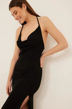 Robe à Encolure En Cascade -Lady Doux Soldes Magasin nakd waterfall neckline midi dress 1017 001526 0002 28581