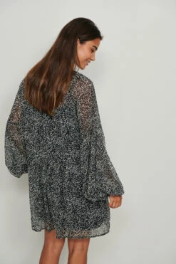 NA-KD Recyclée Robe Mini Diaphane