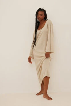 NA-KD Robe Longue En Maille à Manches Larges