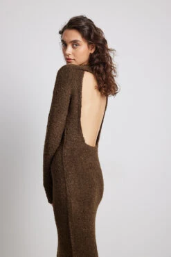 Robe Longue En Maille à Dos Ouvert, Mélange De Laine -Lady Doux Soldes Magasin nakd wool blend knitted open back maxi dress 1100 006406 0017 4570