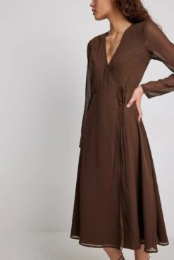 Robe Mi-longue Cache-coeur -Lady Doux Soldes Magasin nakd wrap long sleeve midi dress 1014 001469 0017 5240 copy