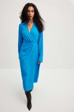 NA-KD Robe Mi-longue Portefeuille -Lady Doux Soldes Magasin nakd wrap midi dress 1100 006896 0003 13668