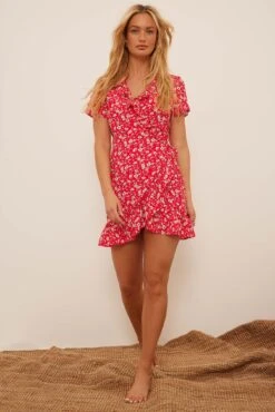 NA-KD Robe Mini Portefeuille -Lady Doux Soldes Magasin nakd wrap mini dress 1100 006142 5787 3628