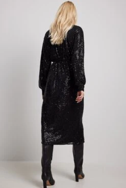 Robe Portefeuille à Paillettes -Lady Doux Soldes Magasin nakd wrap sequin dress 1017 002012 0002 0739 1
