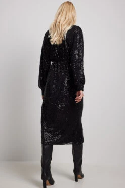 Robe Portefeuille à Paillettes -Lady Doux Soldes Magasin nakd wrap sequin dress 1017 002012 0002 0739