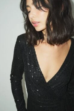 Mini Robe à Paillettes 16 Mini Robe à Paillettes -Lady Doux Soldes Magasin nakd wrap sequin mini dress 1017 001872 0002 314663