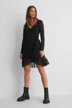 NA-KD Robe Cache-Cœur À Nouer En Maille 12 NA-KD Robe Cache-Cœur À Nouer En Maille -Lady Doux Soldes Magasin nakd wrap tie mesh dress 1100 003978 0002 03c