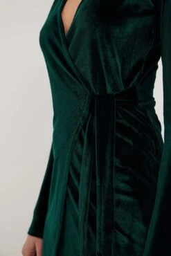 Robe Portefeuille Courte En Velours -Lady Doux Soldes Magasin nakd wrap velvet mini dress 1017 002186 0570 14818