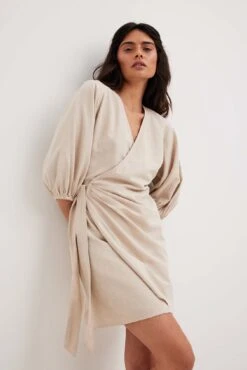 Robe Portefeuille Courte En Lin Mélangé -Lady Doux Soldes Magasin nakd wraped linen mix mini dress 1014 001545 0005 8415