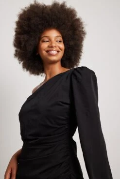 Robe Courte à Volants -Lady Doux Soldes Magasin one shoulder frill detail mini dress 1014 001471 00026562