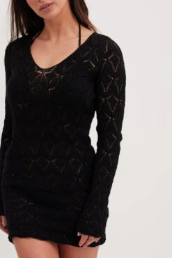 Robe Courte En Maille Crochetée à Dos Ouvert -Lady Doux Soldes Magasin open back crochet mini dress 1710 000003 0002 18700