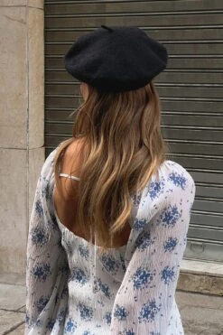 Robe Midi Dos Ouvert -Lady Doux Soldes Magasin open back detail midi dress 1797 000017 0529 editorial1