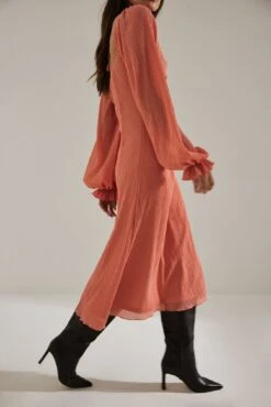 Robe Midi Dos Ouvert -Lady Doux Soldes Magasin open back detail midi dress 1797 000017 0555 creative