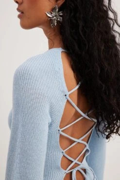 NA-KD Robe Croisée Dos Nu -Lady Doux Soldes Magasin open back lace detail knitted maxi dress 1100 006235 0003 16463 1