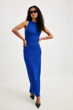 NA-KD Robe Longue En Jersey à Dos Ouvert 20 NA-KD Robe Longue En Jersey à Dos Ouvert -Lady Doux Soldes Magasin open back maxi jersey dress 1100 007299 000318757 01c