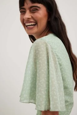 Robe Mi-longue à Manches Courtes