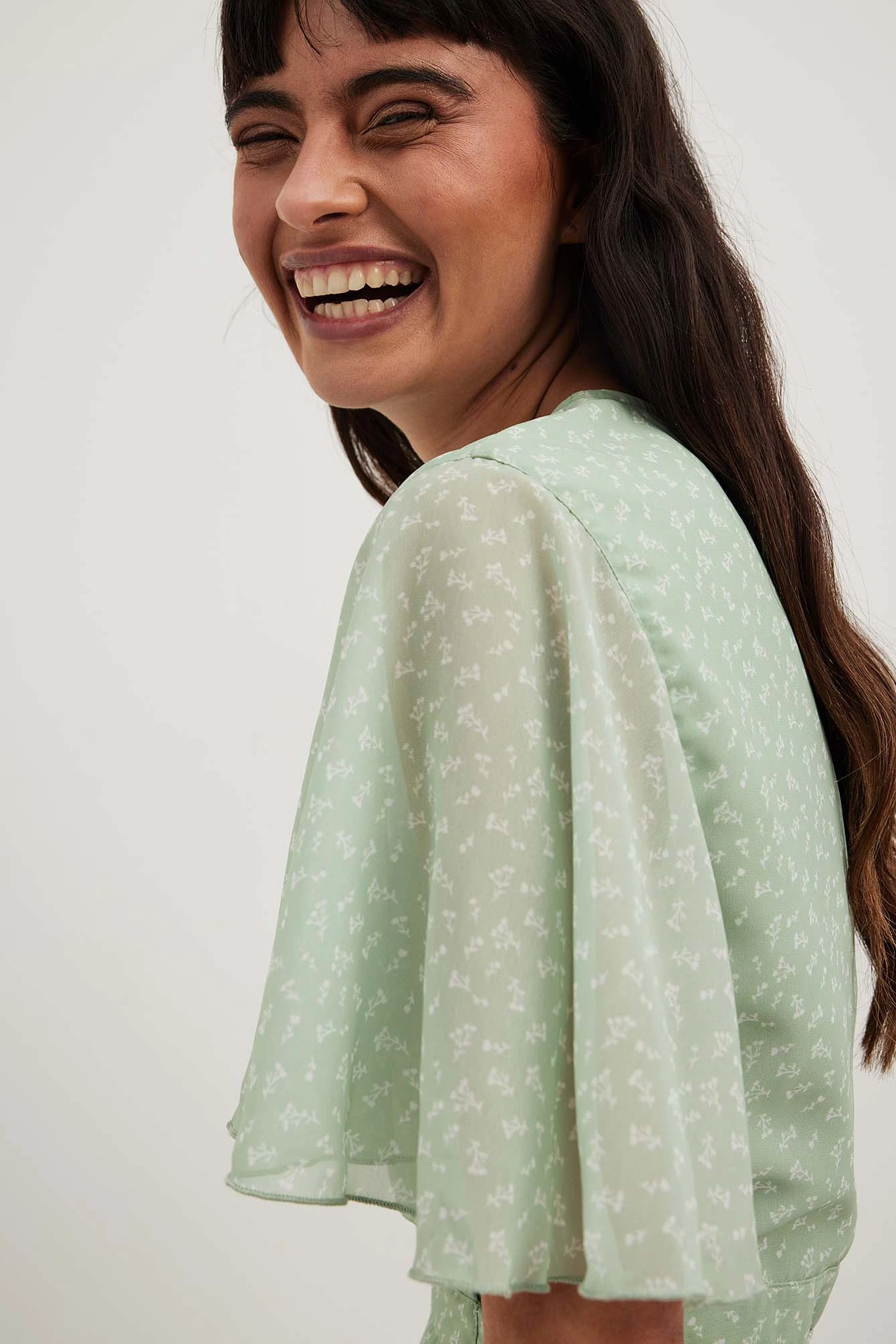 Robe Mi-longue à Manches Courtes 1 Robe Mi-longue à Manches Courtes