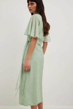 Robe Mi-longue à Manches Courtes 6 Robe Mi-longue à Manches Courtes -Lady Doux Soldes Magasin overlap short sleeve midi dress 1014 001512 8506 34993