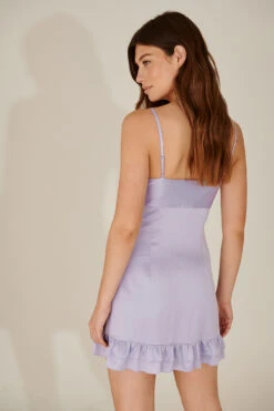 Mini Robe Nouée Devant Avec Matière Recyclée 24 Mini Robe Nouée Devant Avec Matière Recyclée -Lady Doux Soldes Magasin pamela recycled front tie frill mini dress 1659 000071 8401 02k