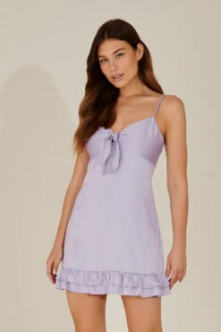 Mini Robe Nouée Devant Avec Matière Recyclée 23 Mini Robe Nouée Devant Avec Matière Recyclée -Lady Doux Soldes Magasin pamela recycled front tie frill mini dress 1659 000071 8401 03j